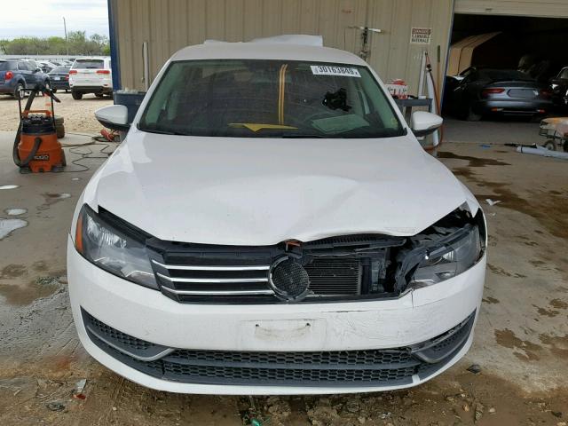 1VWBP7A33CC081579 - 2012 VOLKSWAGEN PASSAT SE WHITE photo 9