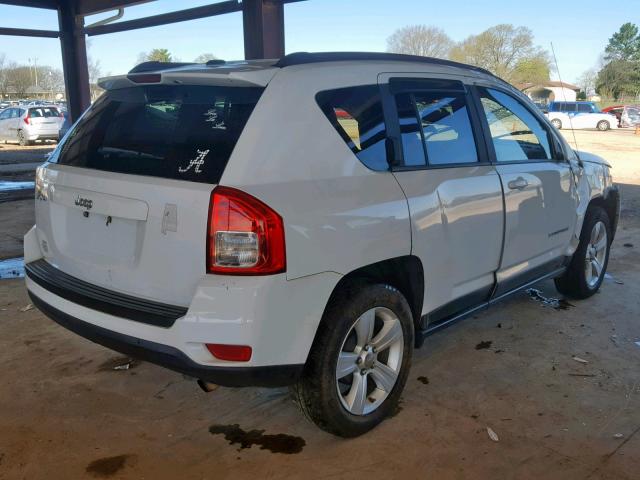 1J4NT1FA7BD260582 - 2011 JEEP COMPASS SP 白色 照片 4