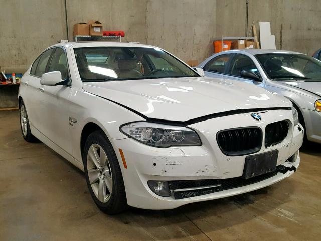 WBAXH5C56CDW08028 - 2012 BMW 528 XI WHITE photo 1