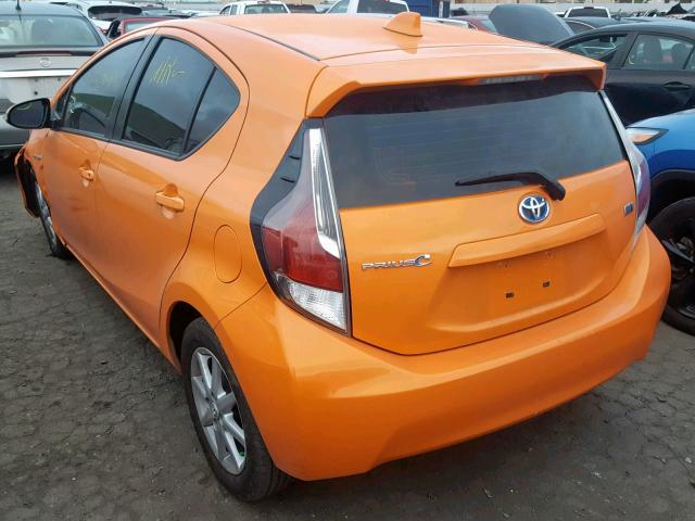 JTDKDTB31G1132761 - 2016 TOYOTA PRIUS C ORANGE photo 3