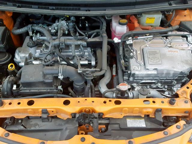 JTDKDTB31G1132761 - 2016 TOYOTA PRIUS C ORANGE photo 7