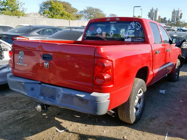 1D7HE28K65S235834 - 2005 DODGE DAKOTA QUA RED photo 4