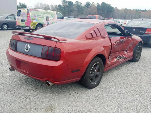 1ZVFT82H055112114 - 2005 FORD MUSTANG GT MAROON photo 4