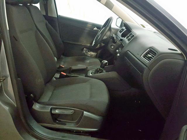 3VW2K7AJ8DM294086 - 2013 VOLKSWAGEN JETTA BASE GRAY photo 5