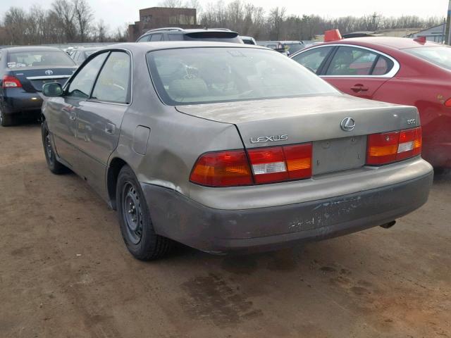 JT8BF28G6W5023183 - 1998 LEXUS ES 300 SILVER photo 3