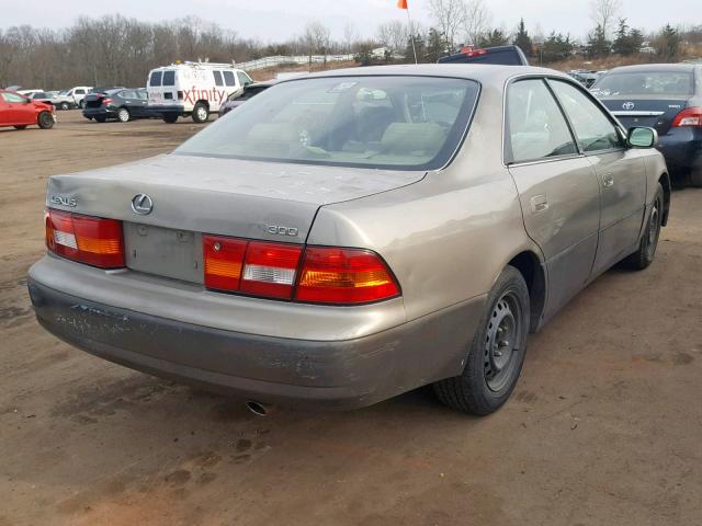 JT8BF28G6W5023183 - 1998 LEXUS ES 300 SILVER photo 4