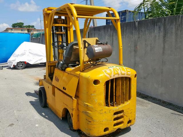 R328944 - 1995 YALE FORKLIFT YELLOW photo 3
