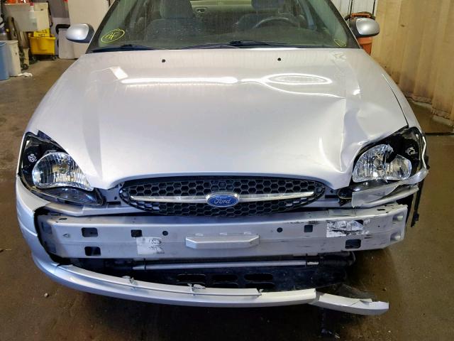 1FAFP55213A182020 - 2003 FORD TAURUS SES SILVER photo 9