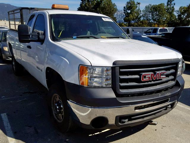 1GDHC29K98E147020 - 2008 GMC SIERRA C25 WHITE photo 1