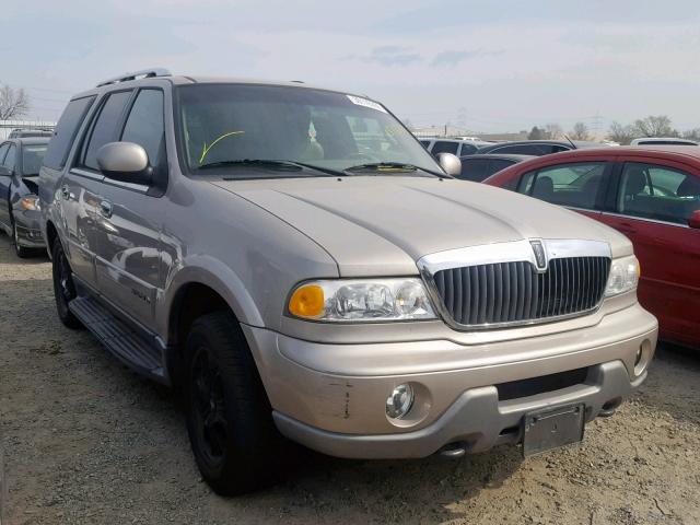 5LMFU28R81LJ17752 - 2001 LINCOLN NAVIGATOR 米色 照片 1
