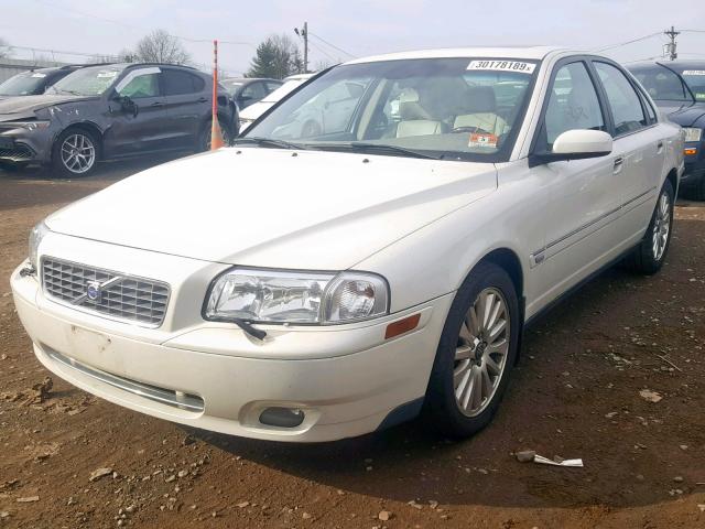 YV1TS592X61430981 - 2006 VOLVO S80 2.5T WHITE photo 2