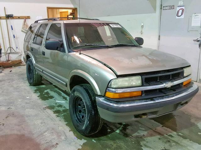 1GNDT13W412106737 - 2001 CHEVROLET BLAZER TAN photo 1