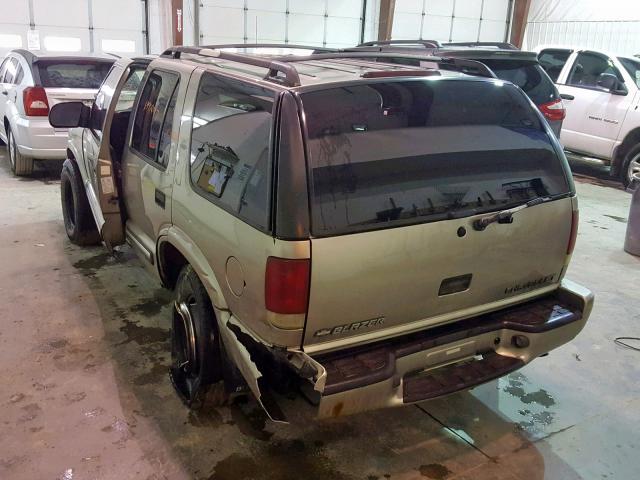 1GNDT13W412106737 - 2001 CHEVROLET BLAZER TAN photo 3