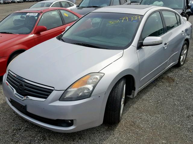 1N4BL21EX8N425283 - 2008 NISSAN ALTIMA 3.5 SILVER photo 2