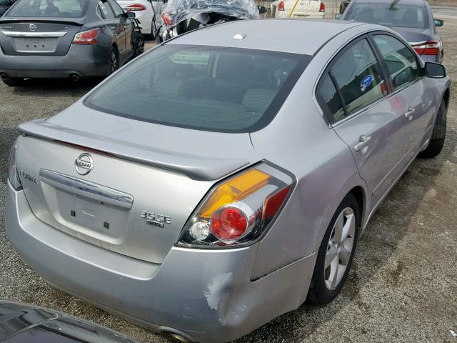 1N4BL21EX8N425283 - 2008 NISSAN ALTIMA 3.5 SILVER photo 4