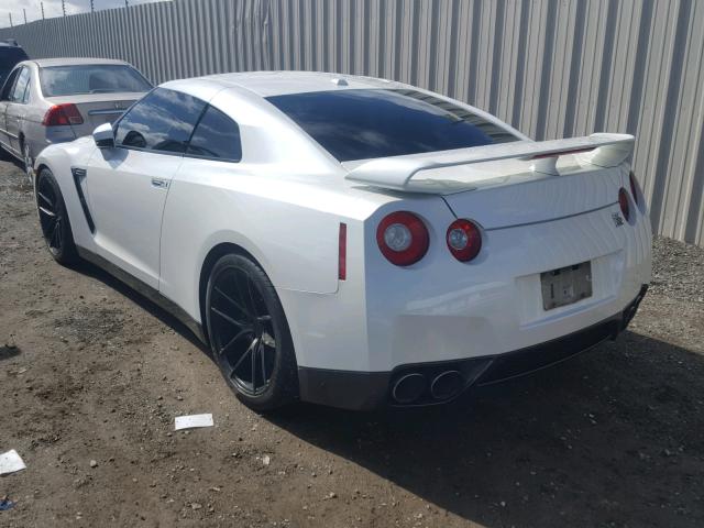 JN1AR5EFXAM231425 - 2010 NISSAN GT-R BASE WHITE photo 3