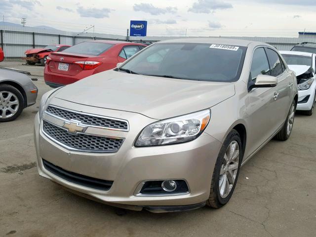 1G11H5SA5DF315016 - 2013 CHEVROLET MALIBU LTZ GOLD photo 2