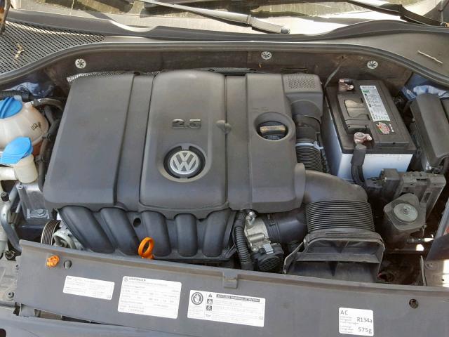 1VWBH7A37CC021561 - 2012 VOLKSWAGEN PASSAT SE BLUE photo 7