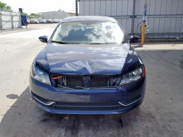 1VWBH7A37CC021561 - 2012 VOLKSWAGEN PASSAT SE BLUE photo 9