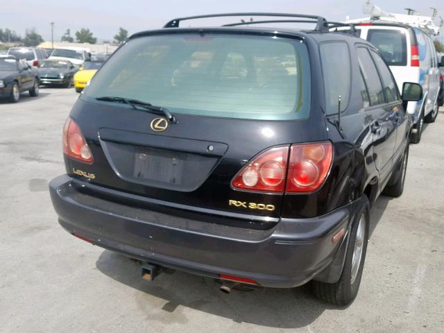 JT6HF10U8X0081163 - 1999 LEXUS RX 300 BLACK photo 4