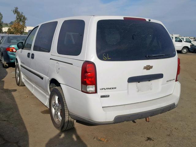 1GBDV13W48D151005 - 2008 CHEVROLET UPLANDER I WHITE photo 3