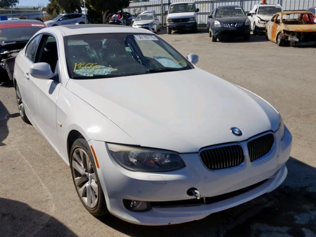 WBAKE5C54BE429630 - 2011 BMW 328 I SULE WHITE photo 1