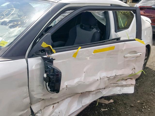 JTKJF5C79F3096770 - 2015 TOYOTA SCION TC თეთრი ფოტო 9