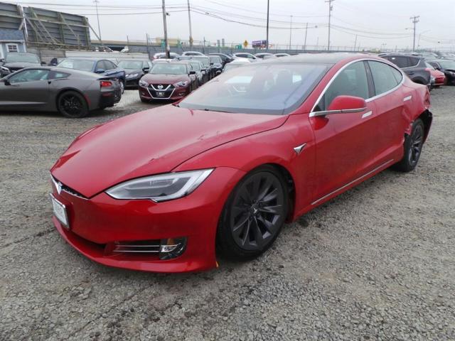 5YJSA1E25JF258328 - 2018 TESLA MODEL S RED photo 2