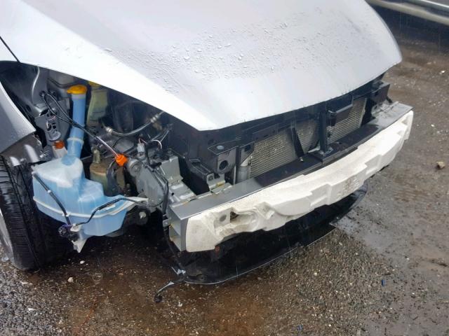 JM1CW2DL3C0141287 - 2012 MAZDA 5 SILVER photo 9