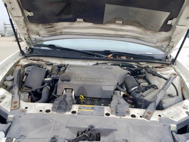 2G4WE587761174148 - 2006 BUICK LACROSSE C WHITE photo 7