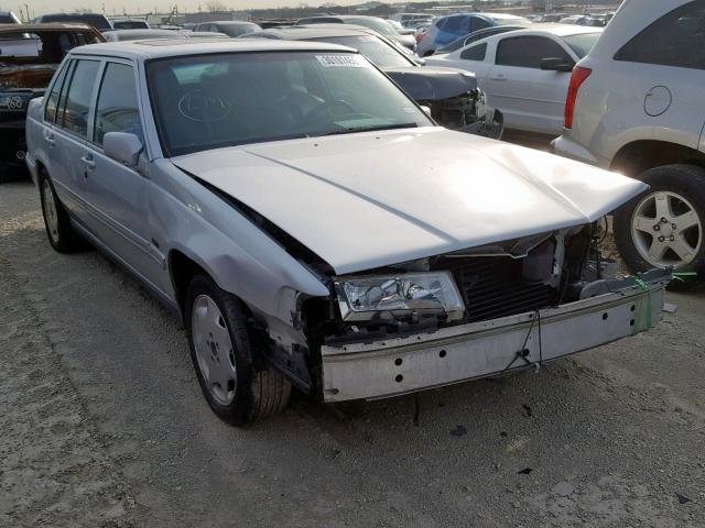 YV1KS9609W1128457 - 1998 VOLVO S90 SILVER photo 1