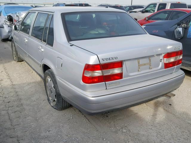 YV1KS9609W1128457 - 1998 VOLVO S90 SILVER photo 3