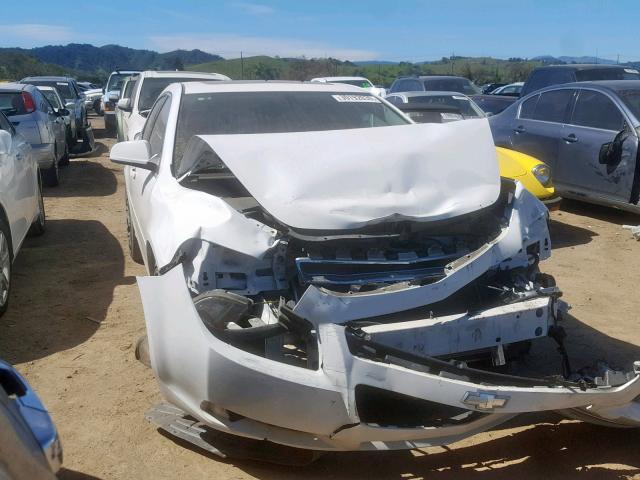 1G1ZC5E04AF249736 - 2010 CHEVROLET MALIBU 1LT WHITE photo 1