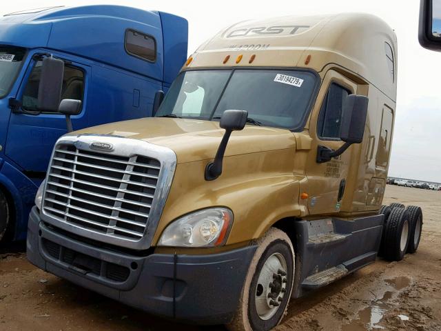 3AKJGLDR2ESFL2186 - 2014 FREIGHTLINER CASCADIA 1 GOLD photo 2