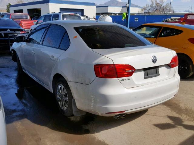 3VW2K7AJXCM404683 - 2012 VOLKSWAGEN JETTA BASE WHITE photo 3