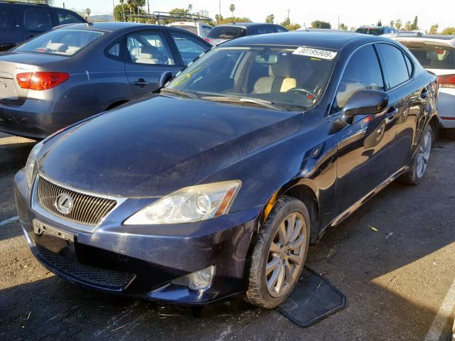 JTHCK262465000749 - 2006 LEXUS IS 250 BLUE photo 2