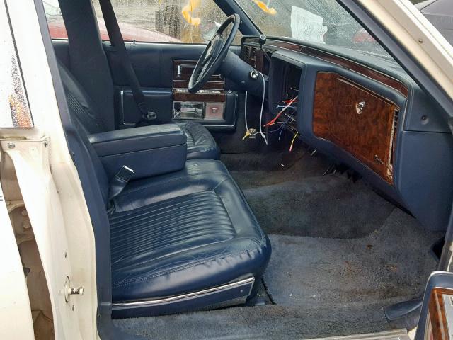 1G6DW54E9MR708383 - 1991 CADILLAC BROUGHAM WHITE photo 5