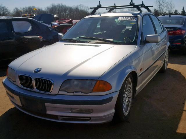 WBAAV53431JR78924 - 2001 BMW 330 I SILVER photo 2