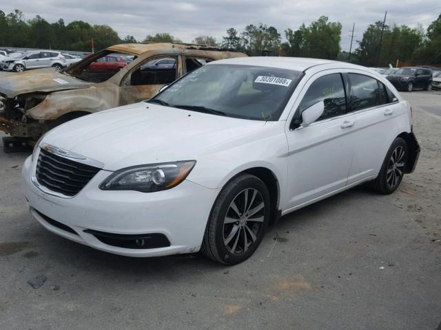 1C3CCBBB8DN627928 - 2013 CHRYSLER 200 TOURIN WHITE photo 2