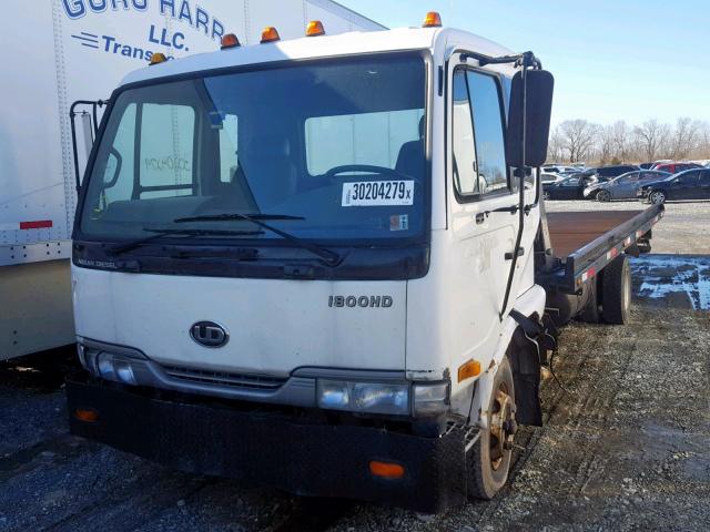 JNAMB43H93AH70058 - 2003 NISSAN DIESEL UD2000 WHITE photo 2