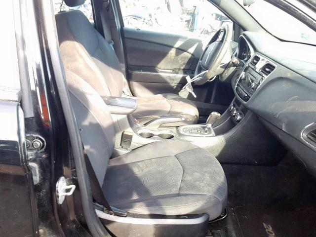 1C3CCBAB1DN640747 - 2013 CHRYSLER 200 LX BLACK photo 5