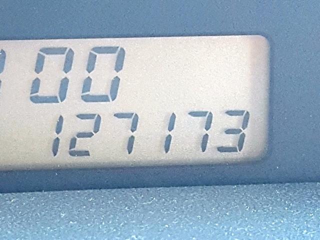 JTLKT324040149407 - 2004 TOYOTA SCION XB 灰色 照片 8