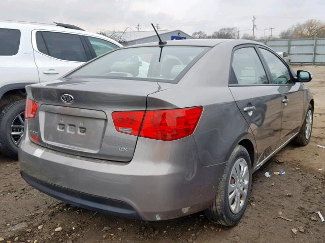 KNAFU4A20A5272703 - 2010 KIA FORTE EX GRAY photo 4