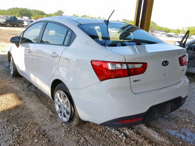 KNADM4A35F6496065 - 2015 KIA RIO LX WHITE photo 3