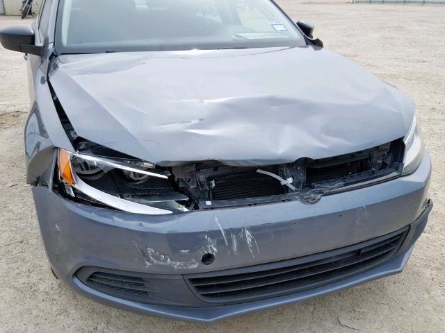 3VW1K7AJ1CM334714 - 2012 VOLKSWAGEN JETTA BASE GRAY photo 9