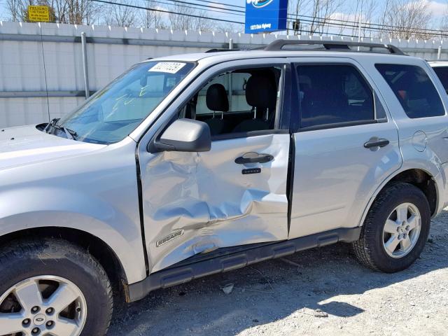 1FMCU03ZX8KE48026 - 2008 FORD ESCAPE XLT SILVER photo 9