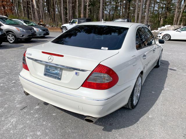 WDBUF56X88B195359 - 2008 MERCEDES-BENZ E 350 WHITE photo 3