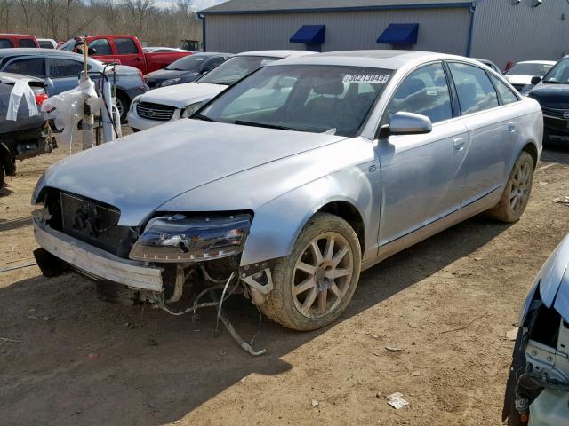 WAUDG74F85N106420 - 2005 AUDI A6 3.2 QUA SILVER photo 2