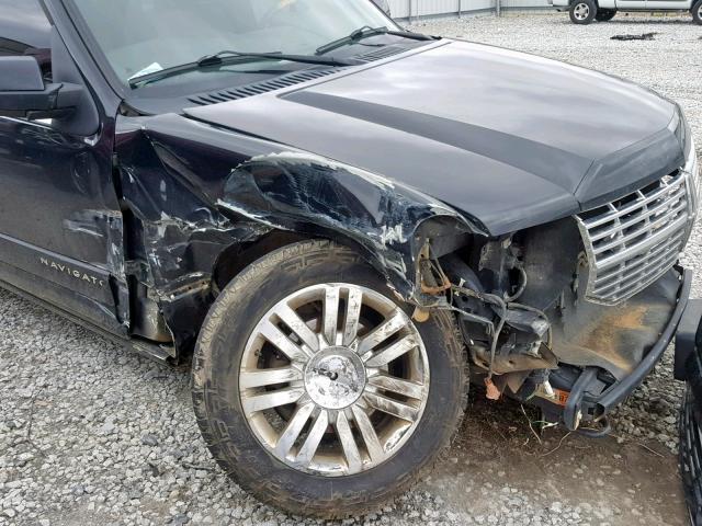 5LMJJ2J52BEJ07590 - 2011 LINCOLN NAVIGATOR 黑色 照片 9
