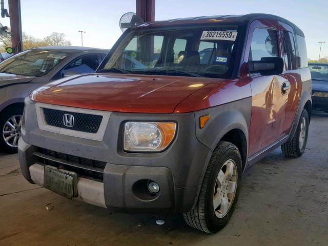 5J6YH28563L020547 - 2003 HONDA ELEMENT EX ORANGE photo 2